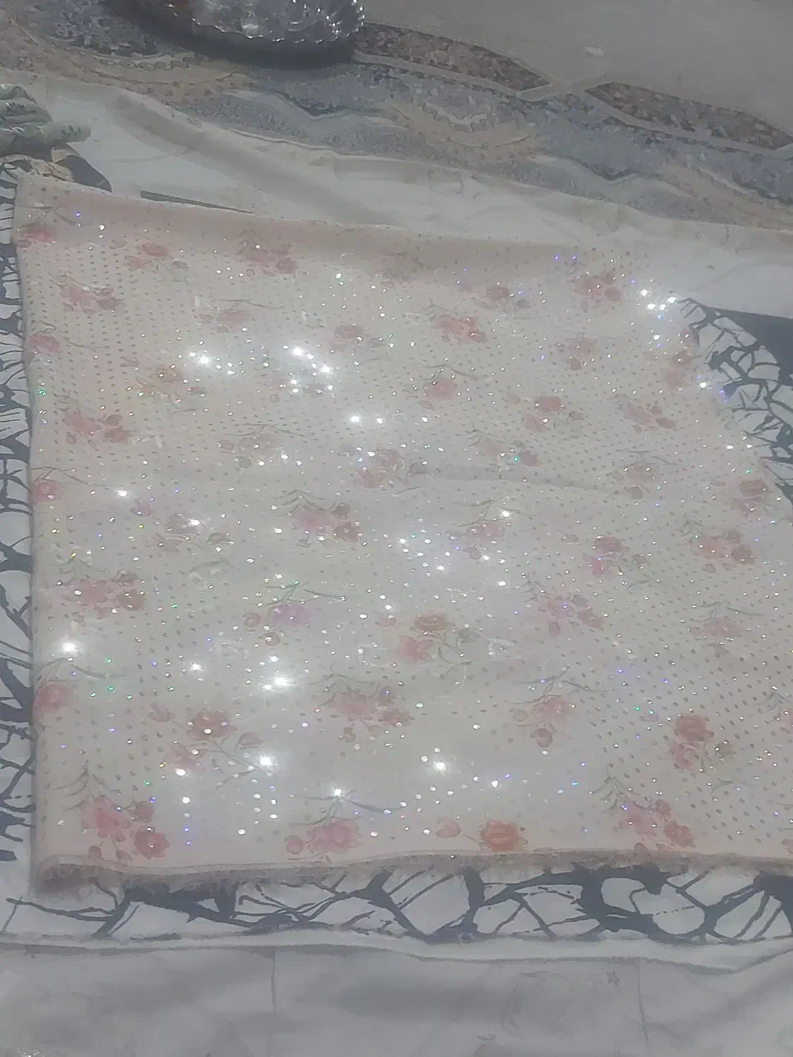 پارچه|لوازم خیاطی و بافتنی|بروجرد, |دیوار