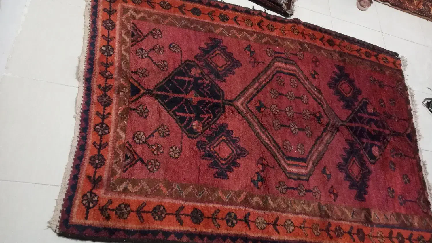 فرش دستباف کارکرده|فرش|کرمانشاه, |دیوار