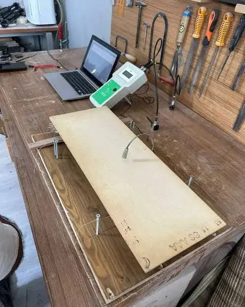 ارتقاء صدای گیتار رفع نویز و فالشی|گیتار، بیس، امپلیفایر|تهران, فلسطین (میدان انقلاب)|دیوار