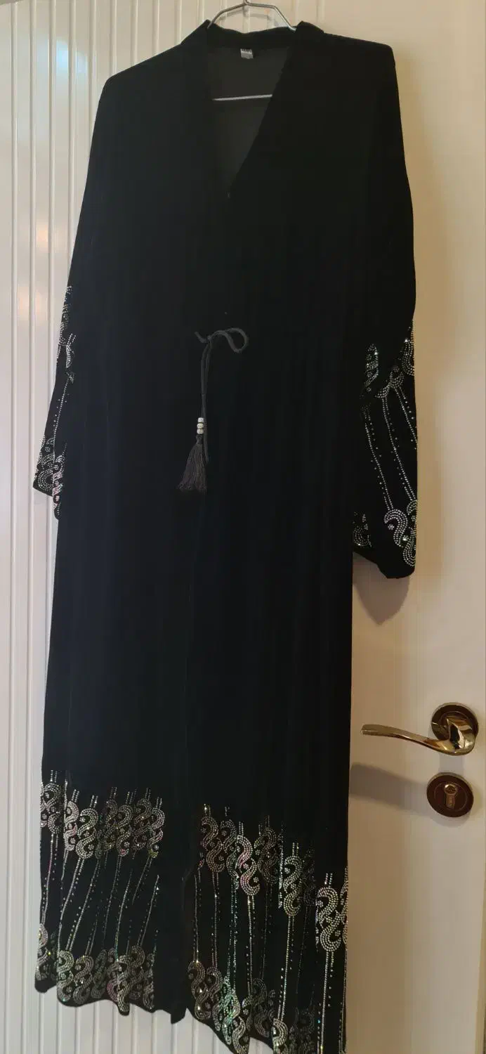 عبا مخمل اصل با نگین های هفت رنگ اصل|لباس|مریوان, |دیوار