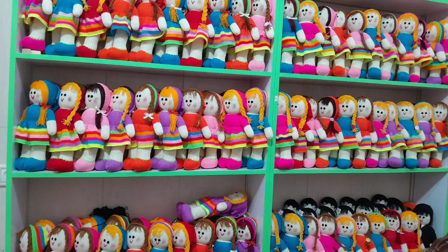 عروسک های بافتنی رنگی رنگی|اسباب‌‌بازی|ملایر, |دیوار