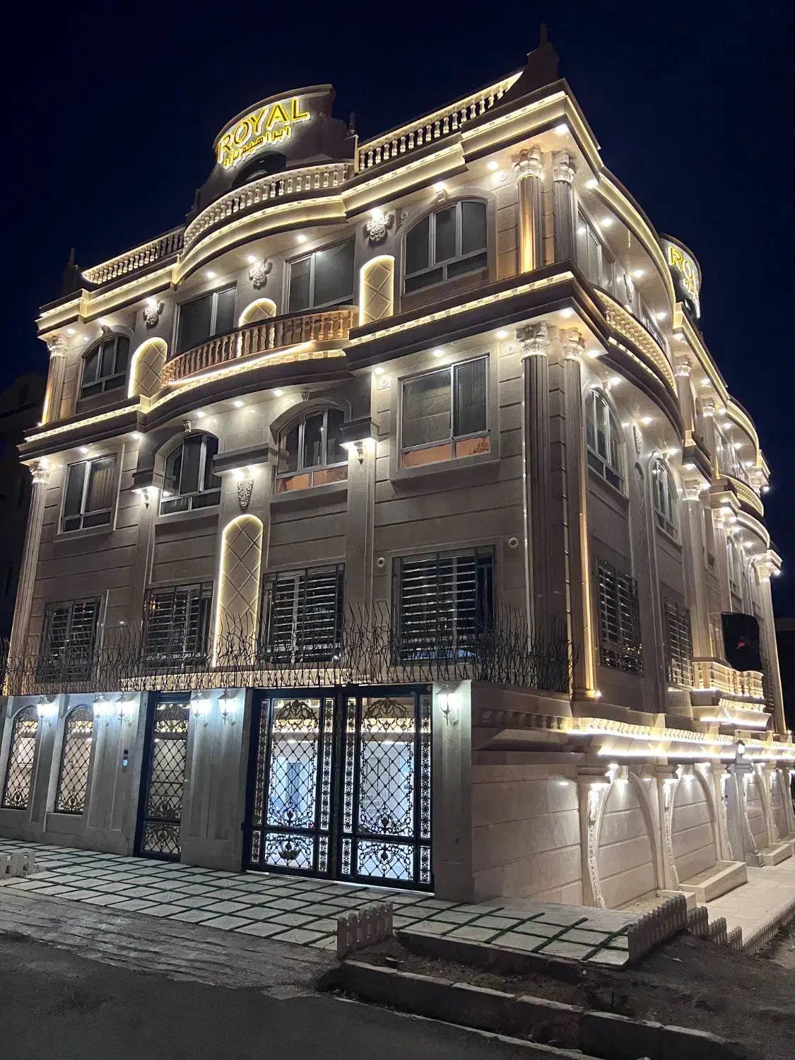 آپارتمان فاز۱ بلوار علامه طباطبایی ۳نبش|فروش آپارتمان|پرند, فاز ۱|دیوار