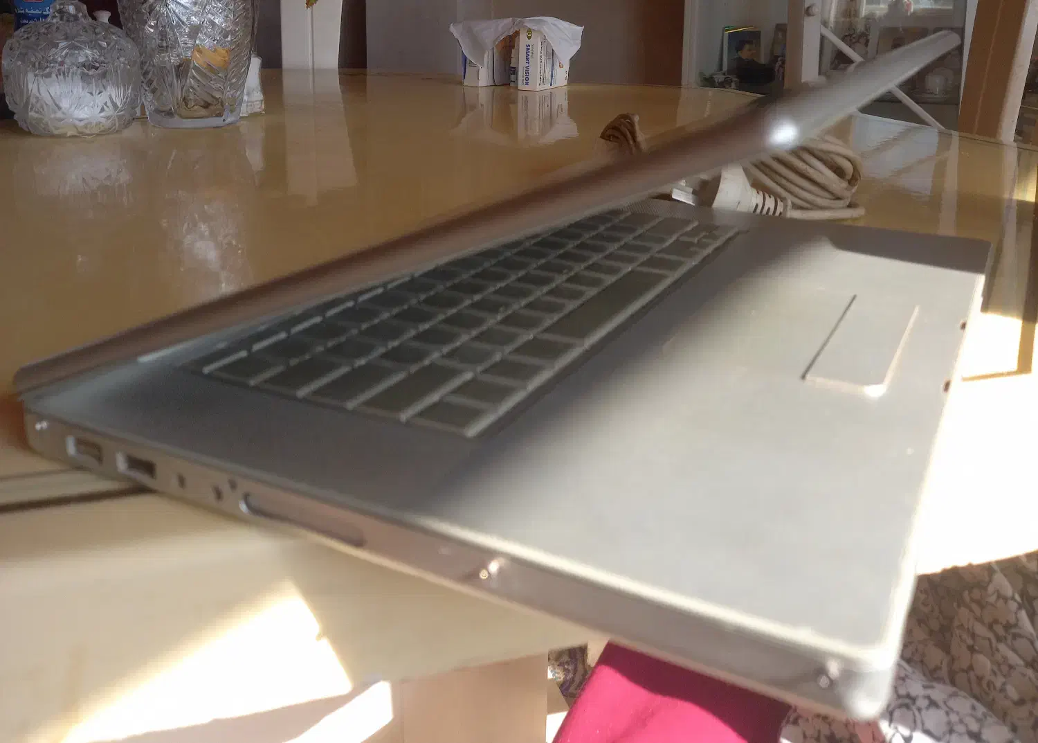 MacBook pro نیازمند تعمییر Apple با شارژر فابریک|رایانه همراه|ایزدشهر, |دیوار