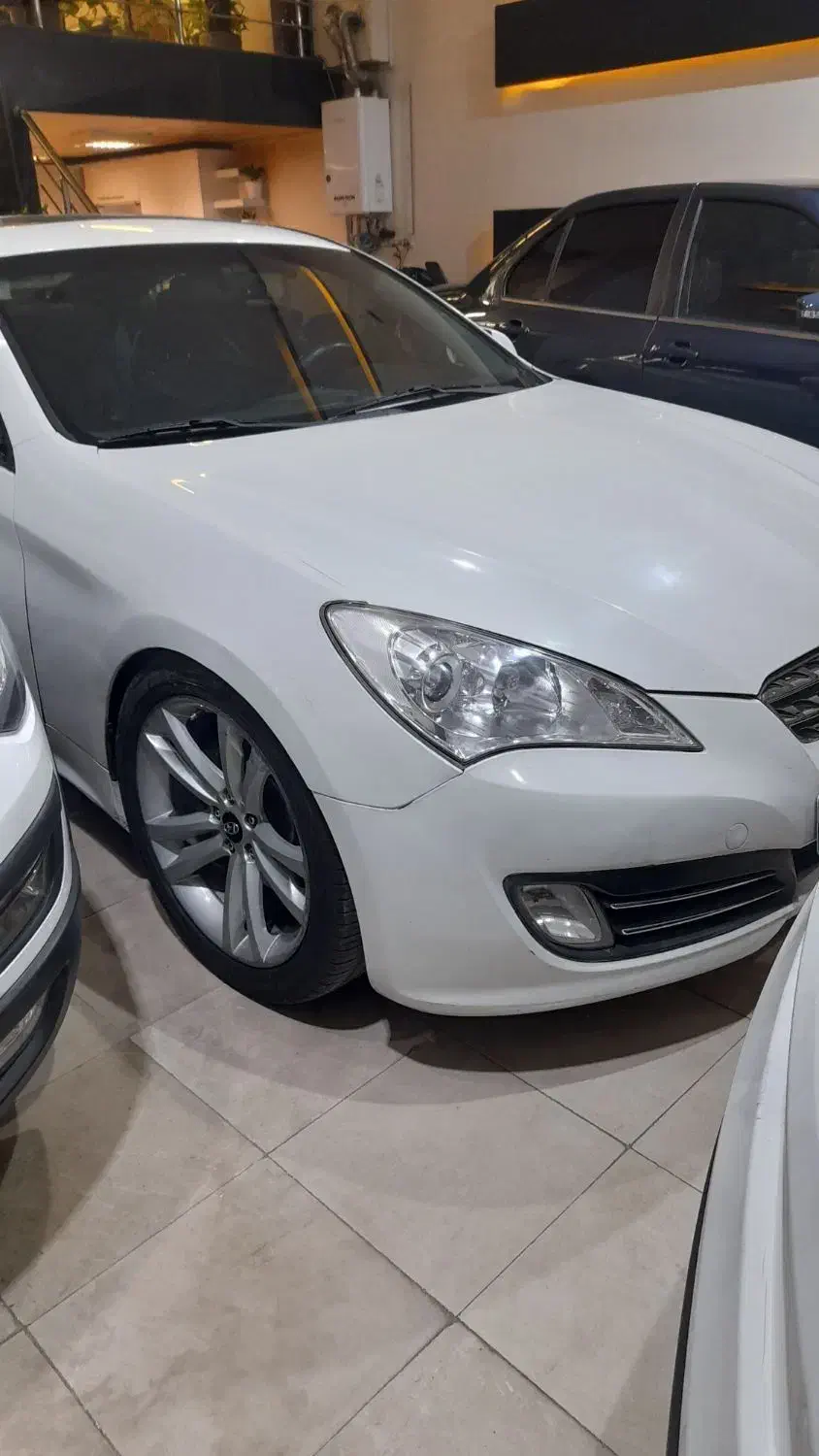 (رادخودرو) جنسیس کوپه ۲۰۱۱|خودرو سواری و وانت|اصفهان, مشکین|دیوار