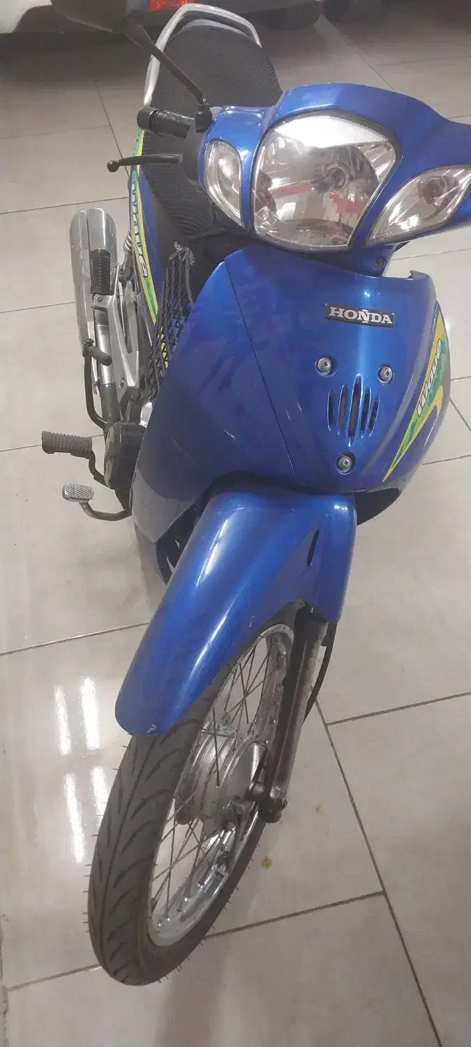 ویو اصل مدل ۸۳ پلاک ملی|موتورسیکلت|قزوین, |دیوار