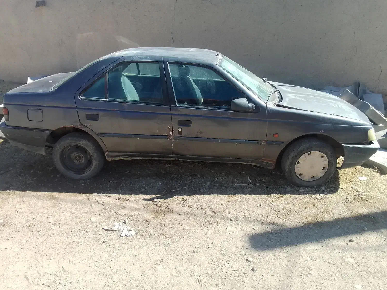 اوراقی|خودرو سواری و وانت|میانه, |دیوار