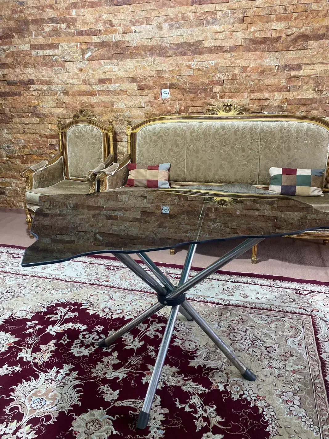 میز شیشه ای|میز و صندلی غذاخوری|شیرگاه, |دیوار