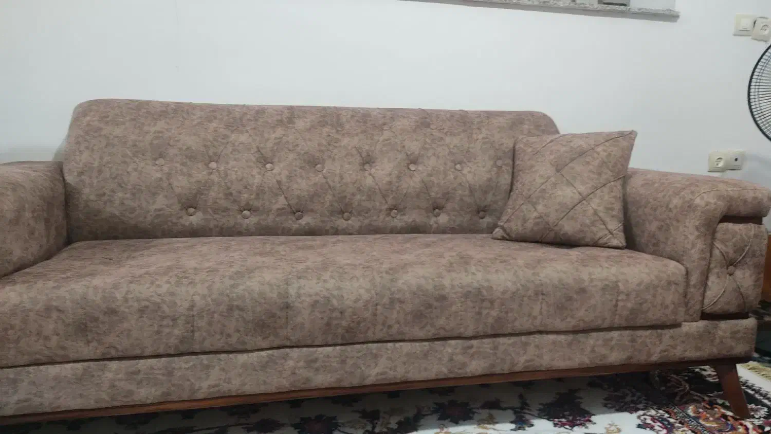 فروش مبل 8نفره دست دوم در حد نو|مبلمان خانگی و میز عسلی|ارسنجان, |دیوار