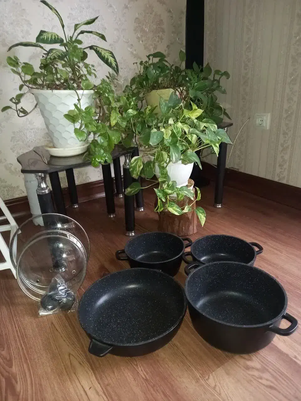 سرویس قابلمه چدن|ظروف پخت‌وپز|هشتگرد, فاز ۱ مهستان|دیوار