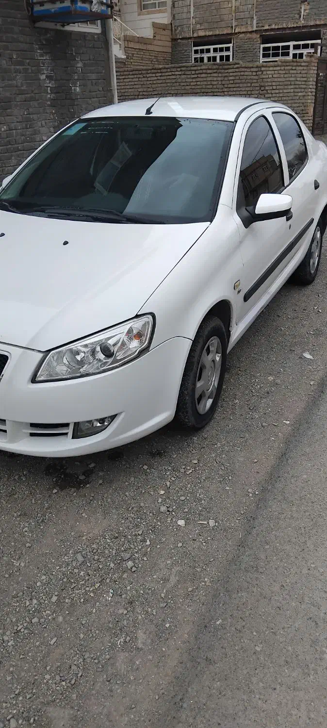 رانا سفیدمدل 98بدون رنگ|خودرو سواری و وانت|تربت‌حیدریه, شهرک ولیعصر|دیوار