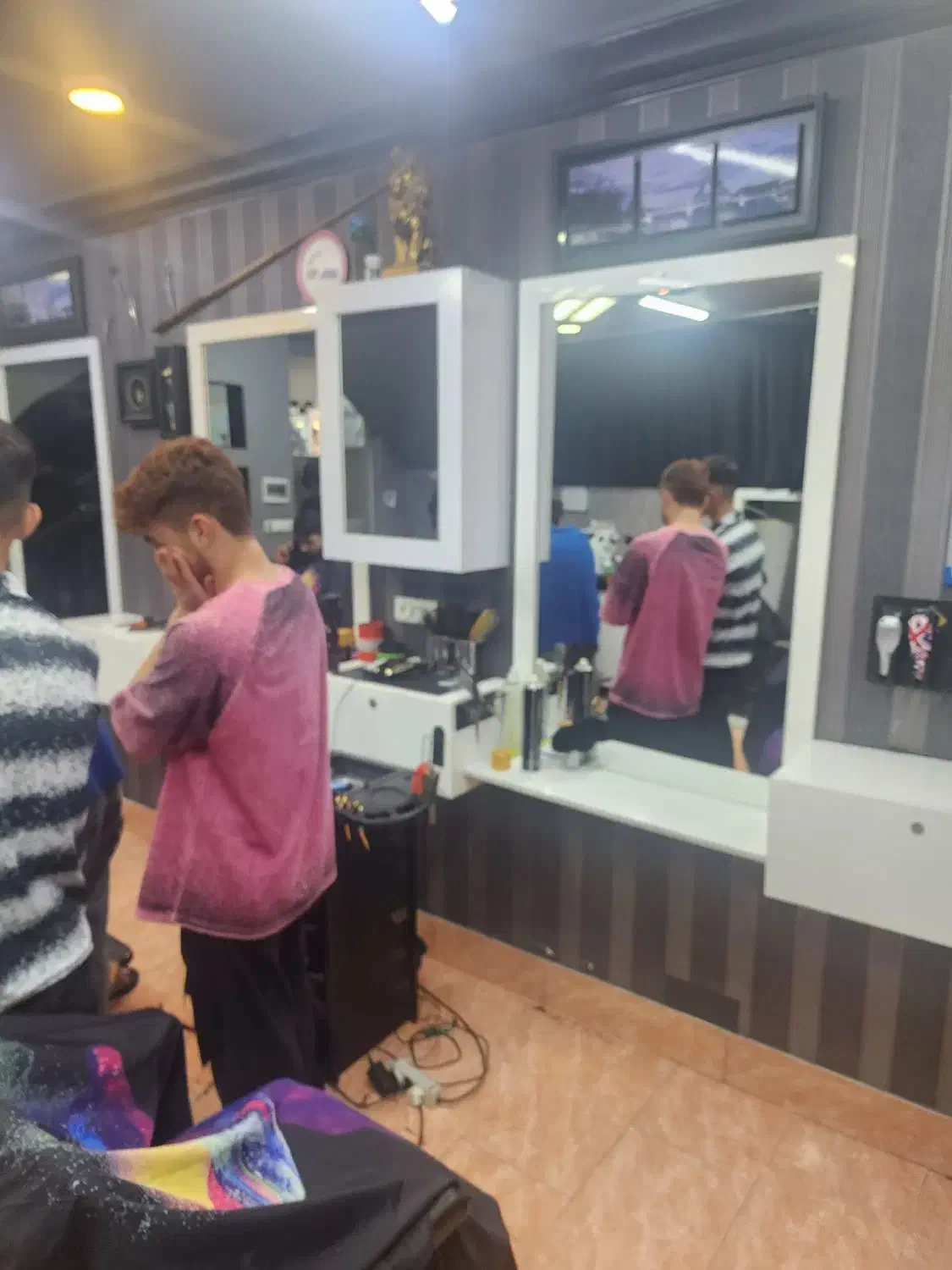 دوعدد مغازه ۱۷ متری و ۲۷ متری|فروش مغازه و غرفه|کاشان, حاج جمال|دیوار