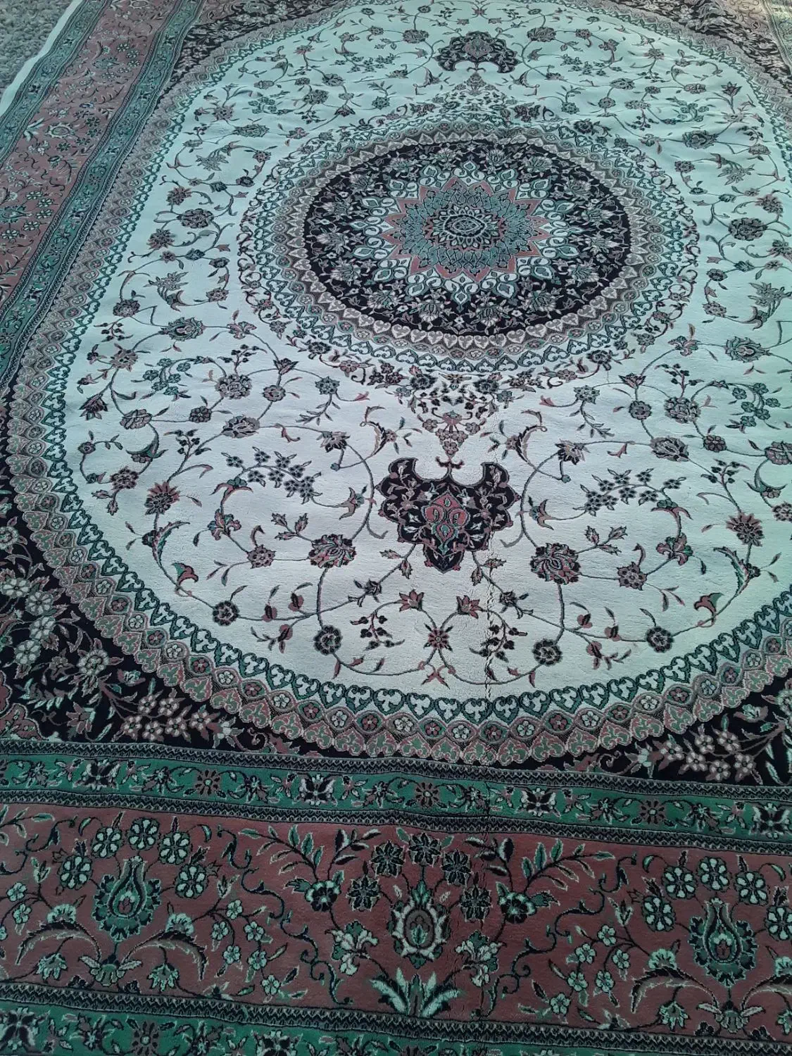 خریدار و فروش فرشهای ماشینی کار کرده|فرش|تهران, امیریه|دیوار