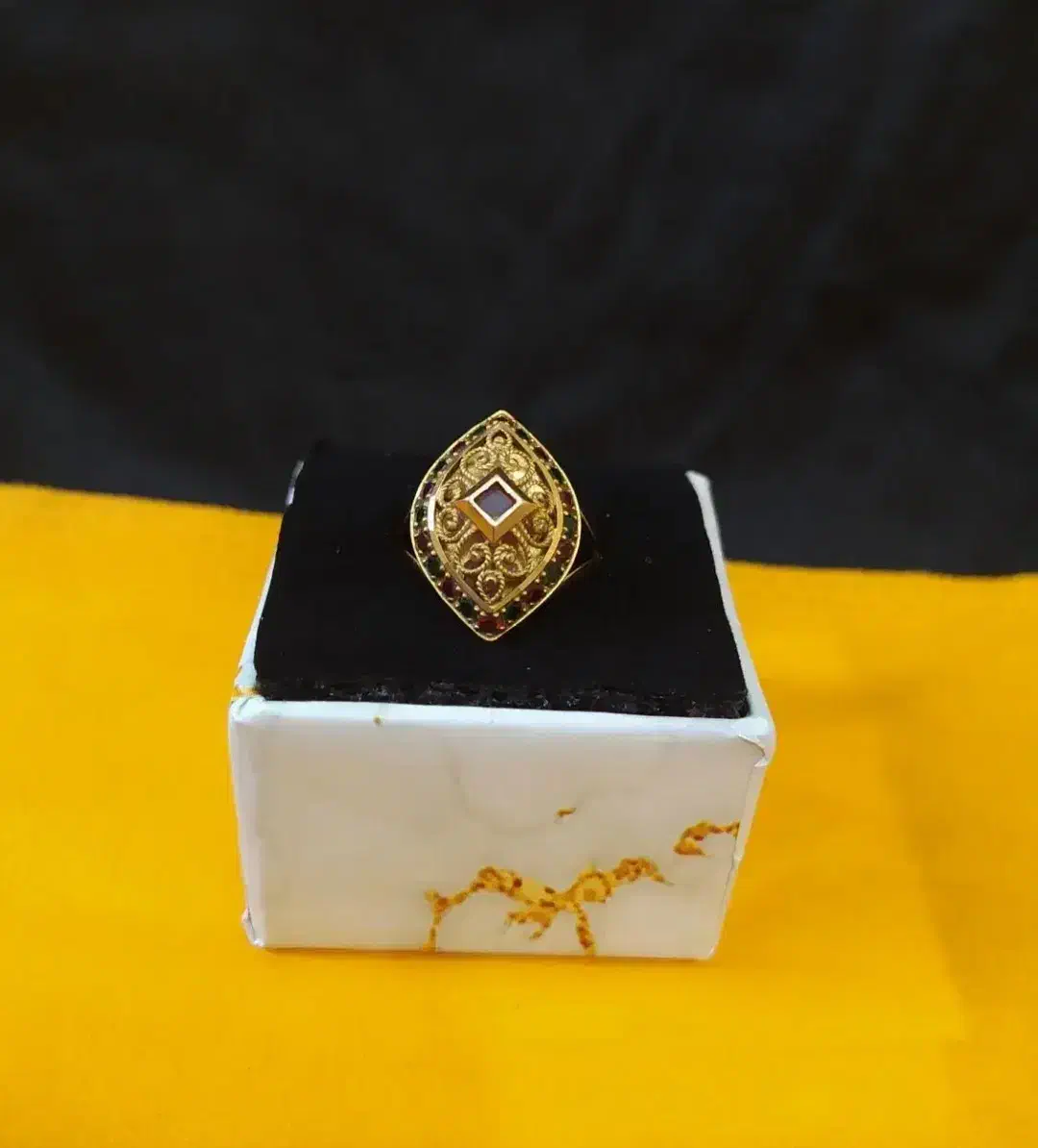 طلا|جواهرات|میناب, |دیوار