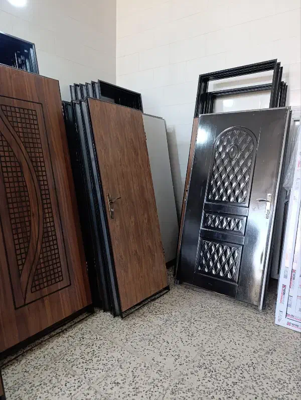 درب راهرو انباری چوبی ضدسرقت آلومینیومی اتاق حمام|خدمات پیشه و مهارت|شیراز, سلطان آباد|دیوار