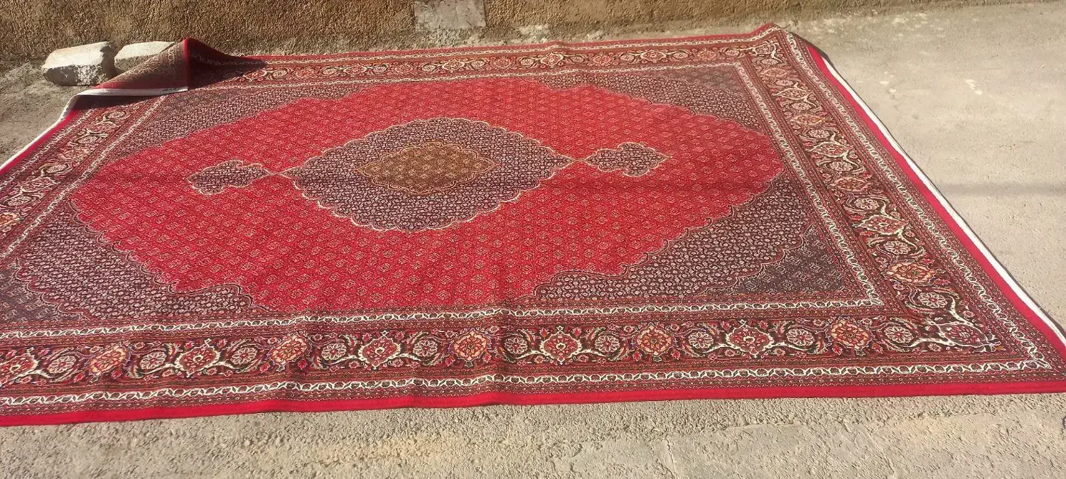 ۲عدد فرش کلاه فرهنگ|فرش|دهگلان, |دیوار