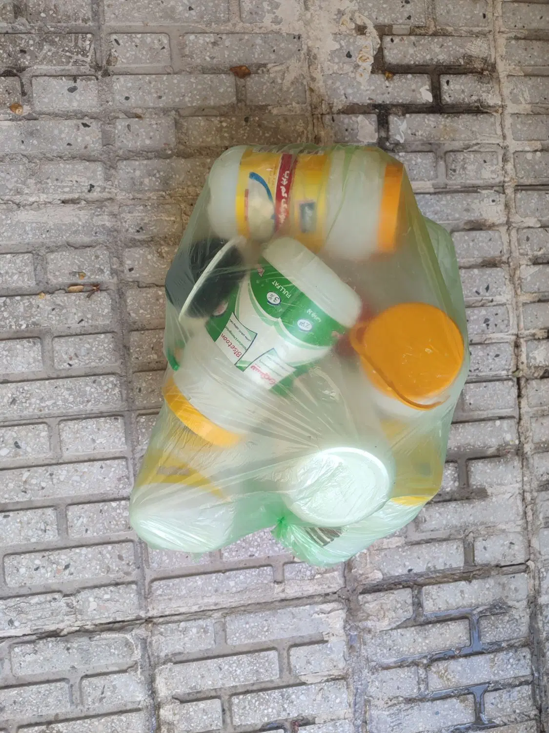 دبه|ظروف نگهدارنده، پلاستیکی، یک‌بارمصرف|کرمانشاه, |دیوار