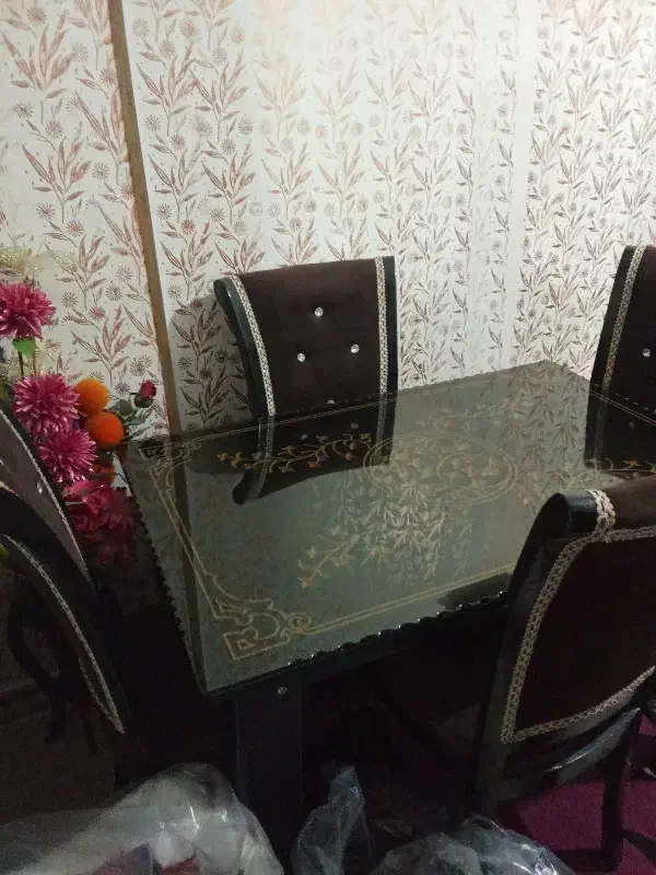 میز ناهار خوری ۴نفره|میز و صندلی غذاخوری|محمدیه-قزوین, |دیوار