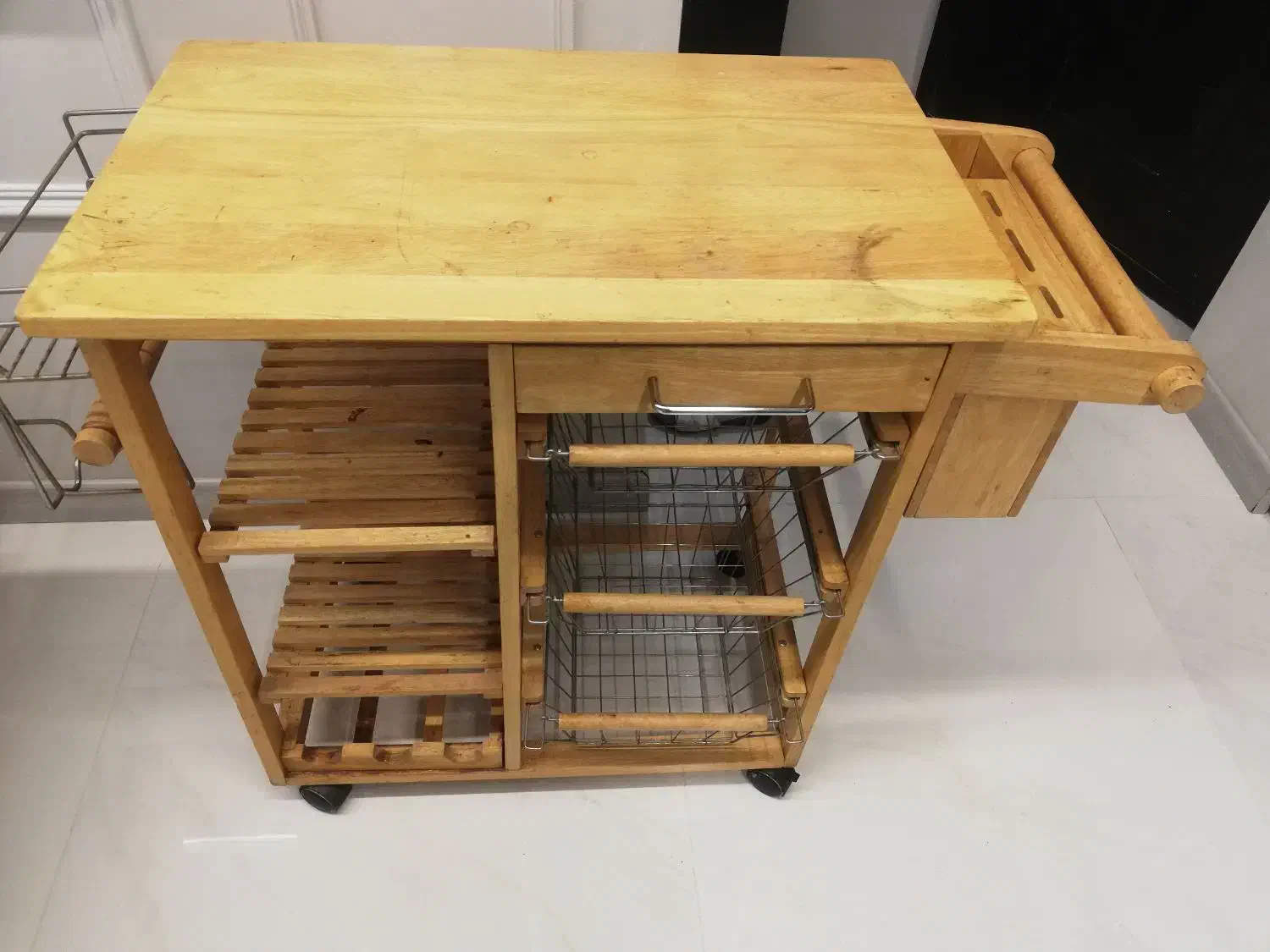 میز چوبی ایکیا|مبلمان خانگی و میز عسلی|اهواز, کوی مهندسان|دیوار