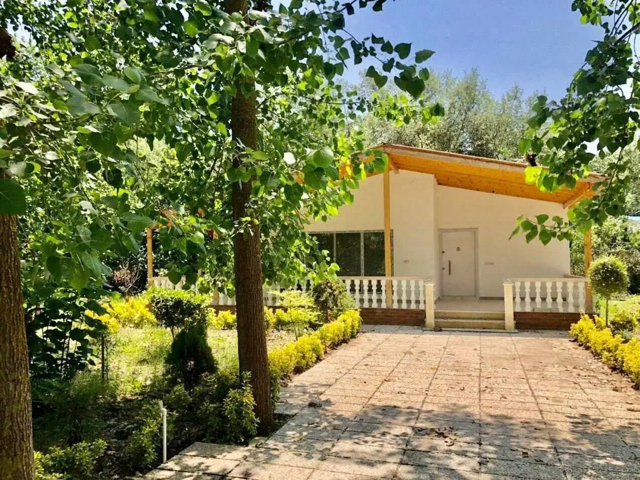 فلت تودلی جنگلی /200متری/سنددارپول لازم شیک|فروش خانه و ویلا|امامزاده عبدالله, |دیوار