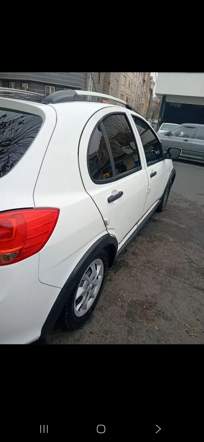 کوئیک آر|خودرو سواری و وانت|تهران, خزانه|دیوار