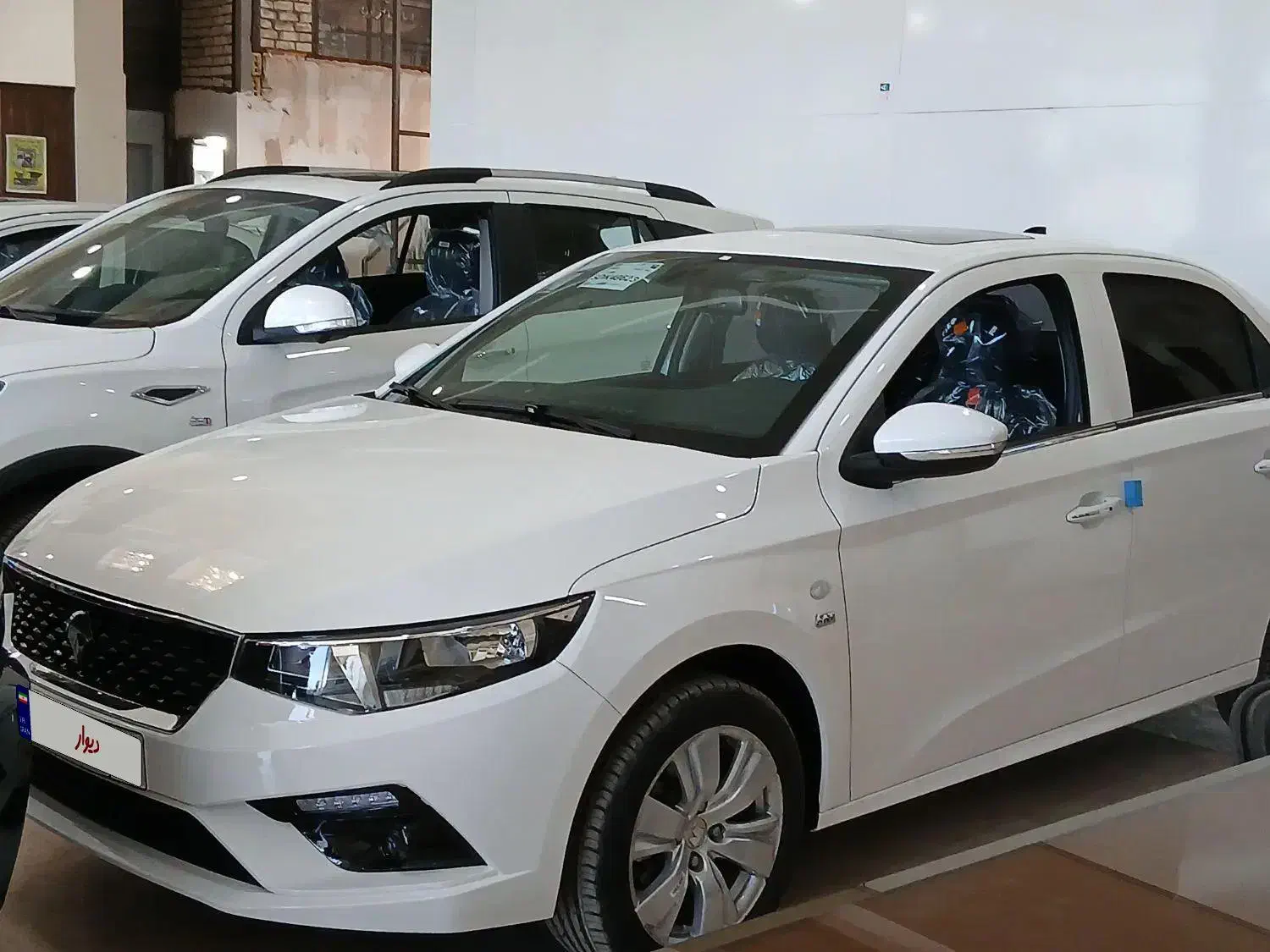 تارا وی ۴ سفید|خودرو سواری و وانت|مشهد, اقبال|دیوار