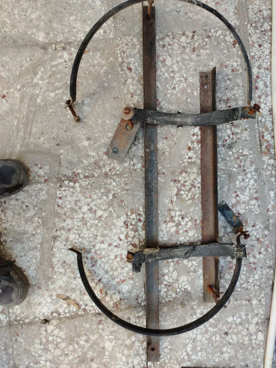 پایه منبع گاز cng|ابزارآلات|مشهد, سمزقند|دیوار