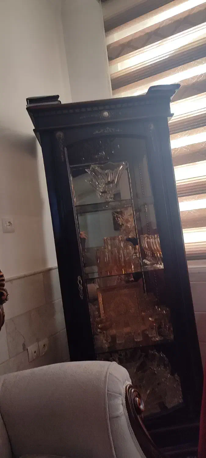 بوفه|بوفه، ویترین، کنسول|قم, چهل درخت‎|دیوار