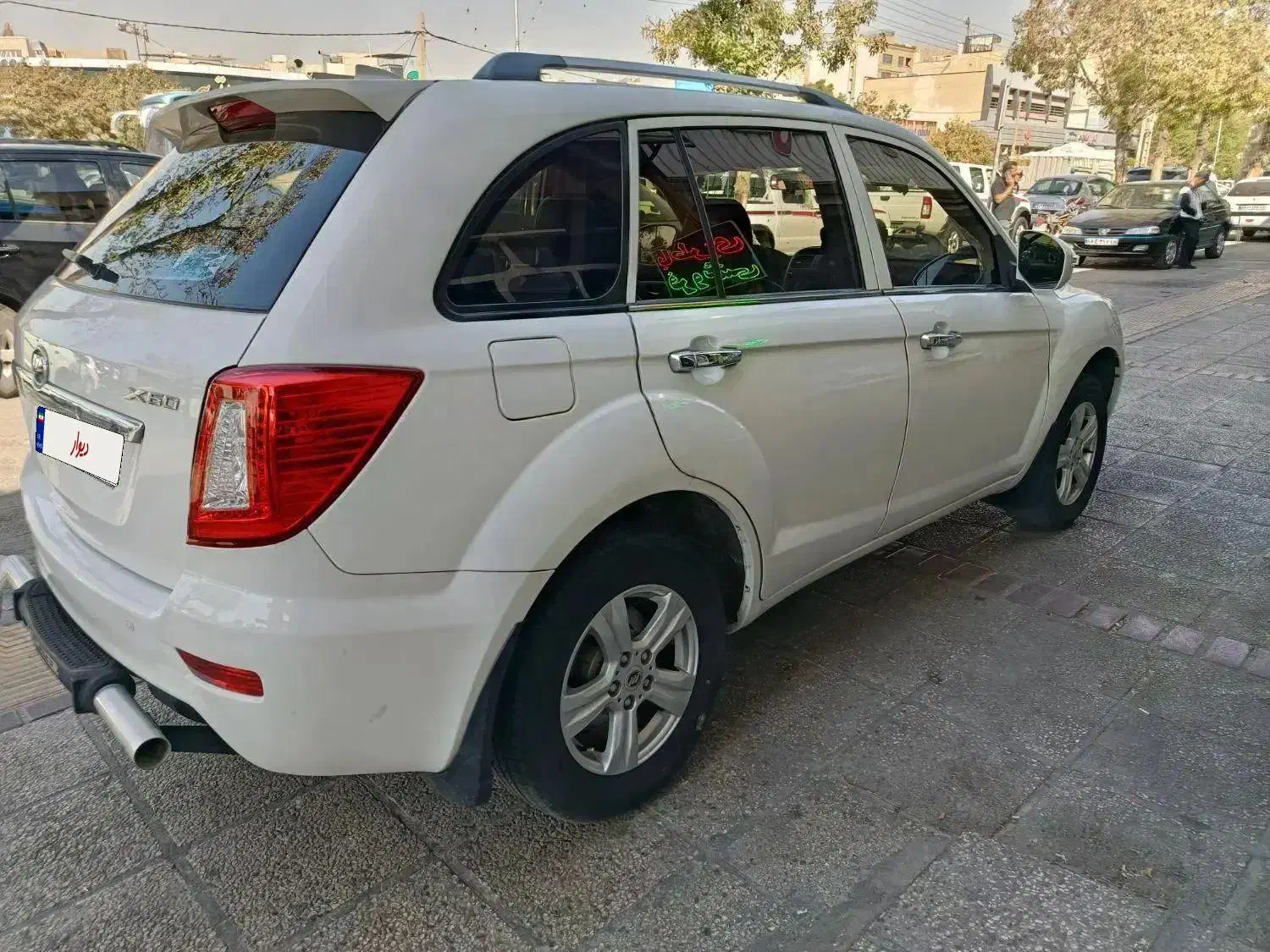 لیفان x60 اتومات مشابه صفر|خودرو سواری و وانت|شیراز, انجیر|دیوار