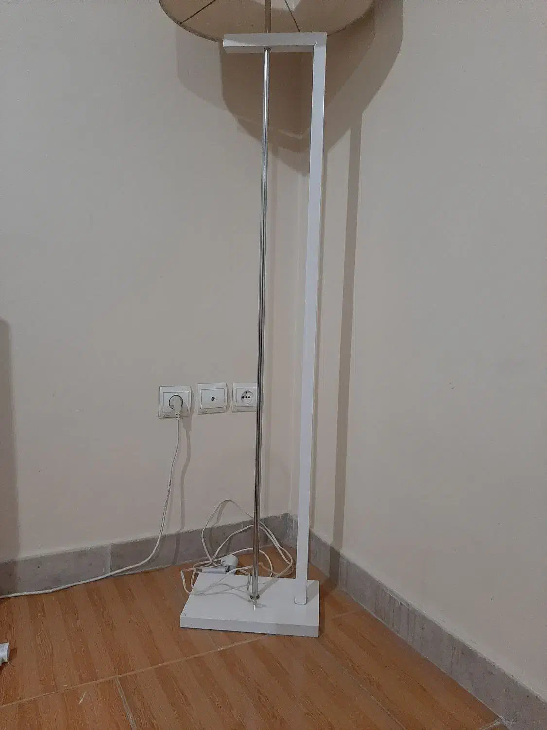 آباژور و دی وی دی sony|چراغ خواب و آباژور|تهران, سلسبیل جنوبی|دیوار