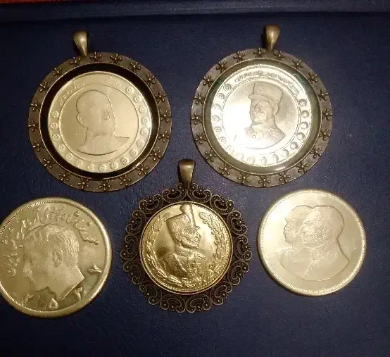 سکه گردنبند شاهی پهلوی|کلکسیون سکه، تمبر، اسکناس|تهران, امام خمینی|دیوار