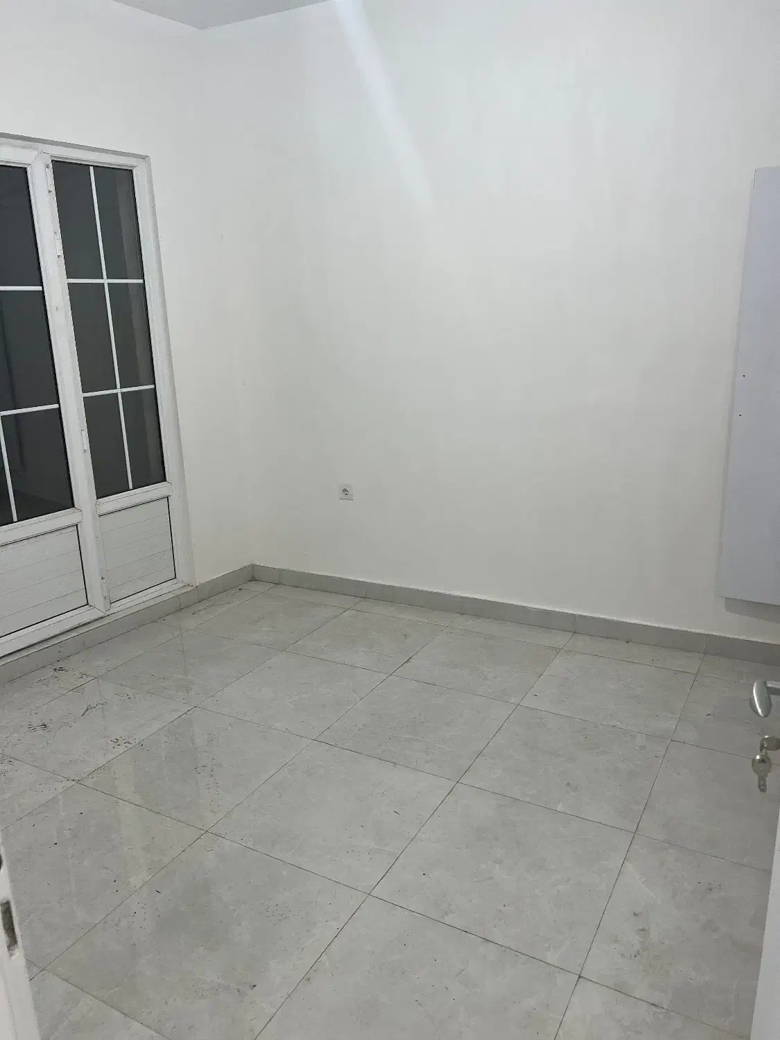 اپارتمان مطهری جای خوب پارک اختصاص اسانسور۸۵متر|فروش آپارتمان|رشت, بازار|دیوار