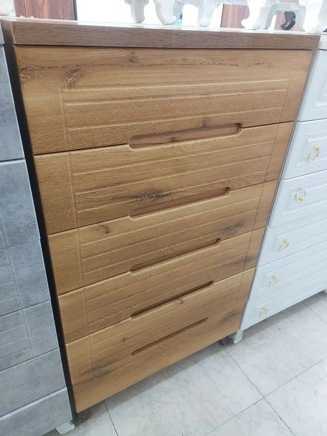 دراور ۷ کشو|جاکفشی، کمد، دراور|قم, شاه ابراهیم|دیوار