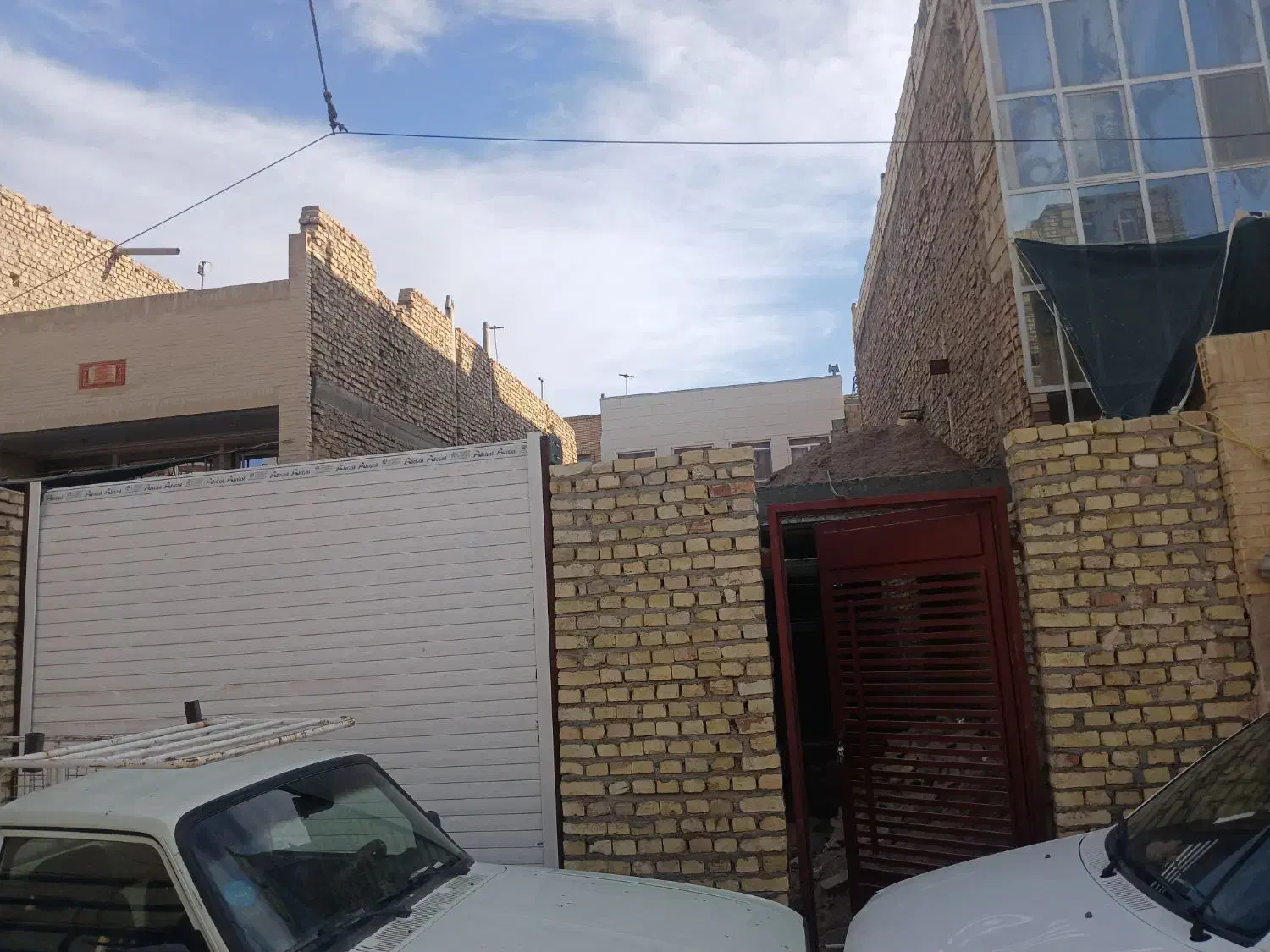 خانه نیمه ساز|فروش زمین و ملک کلنگی|یزد, |دیوار