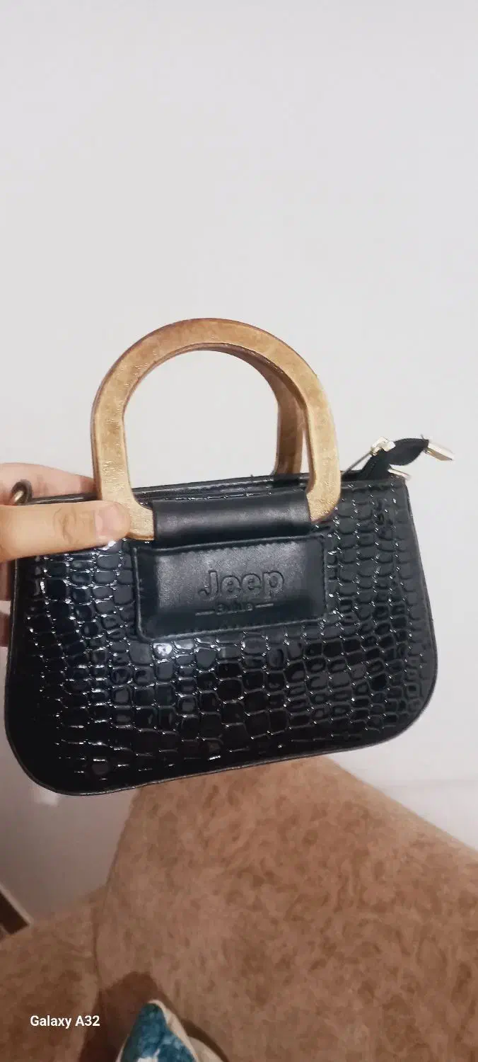 دوتاکیف مجلسی|کیف، کفش، کمربند|یاسوج, |دیوار