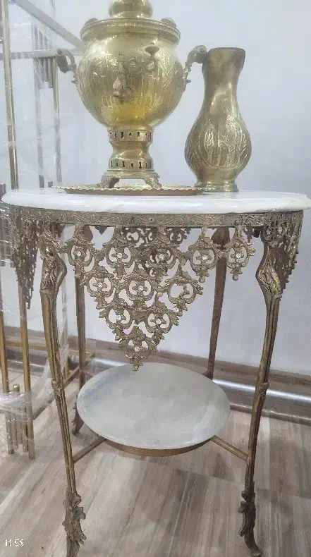 میز برنز گرد|بوفه، ویترین، کنسول|خوی, |دیوار