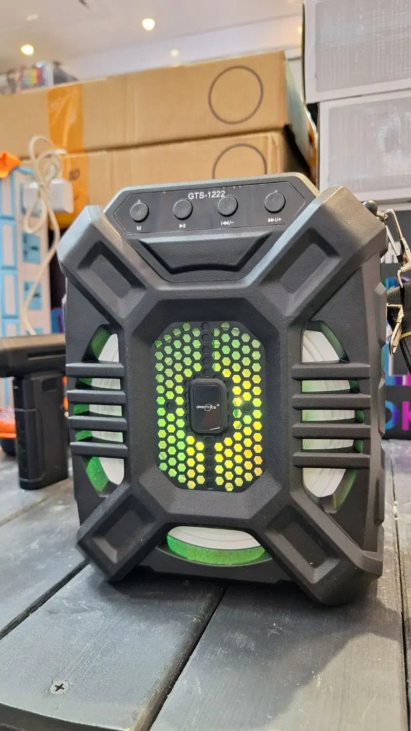 اسپیکر بند دار با میکروفون سیمی|پخشکننده همراه|اصفهان, مفتح|دیوار