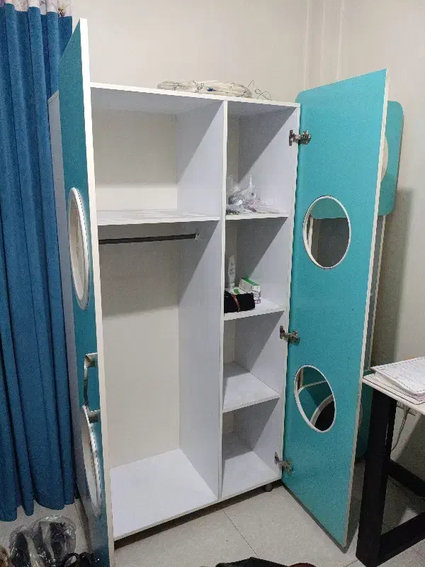 سرویس نوجوان ، فوری|تخت و سرویس خواب|رودهن, |دیوار