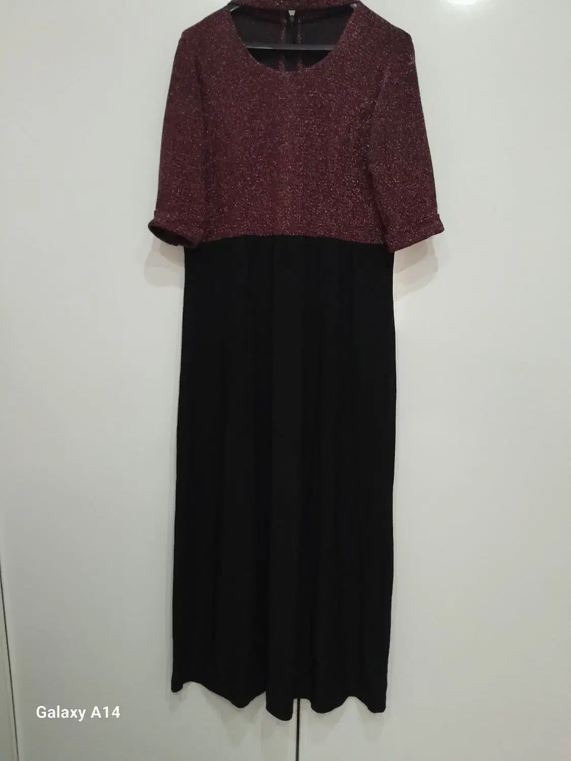 پیراهن مجلسی|لباس|رشت, جهاد|دیوار