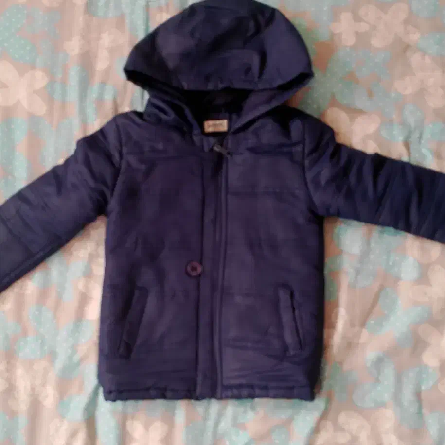 کاپشن خارجی|کفش و لباس بچه|تبریز, |دیوار