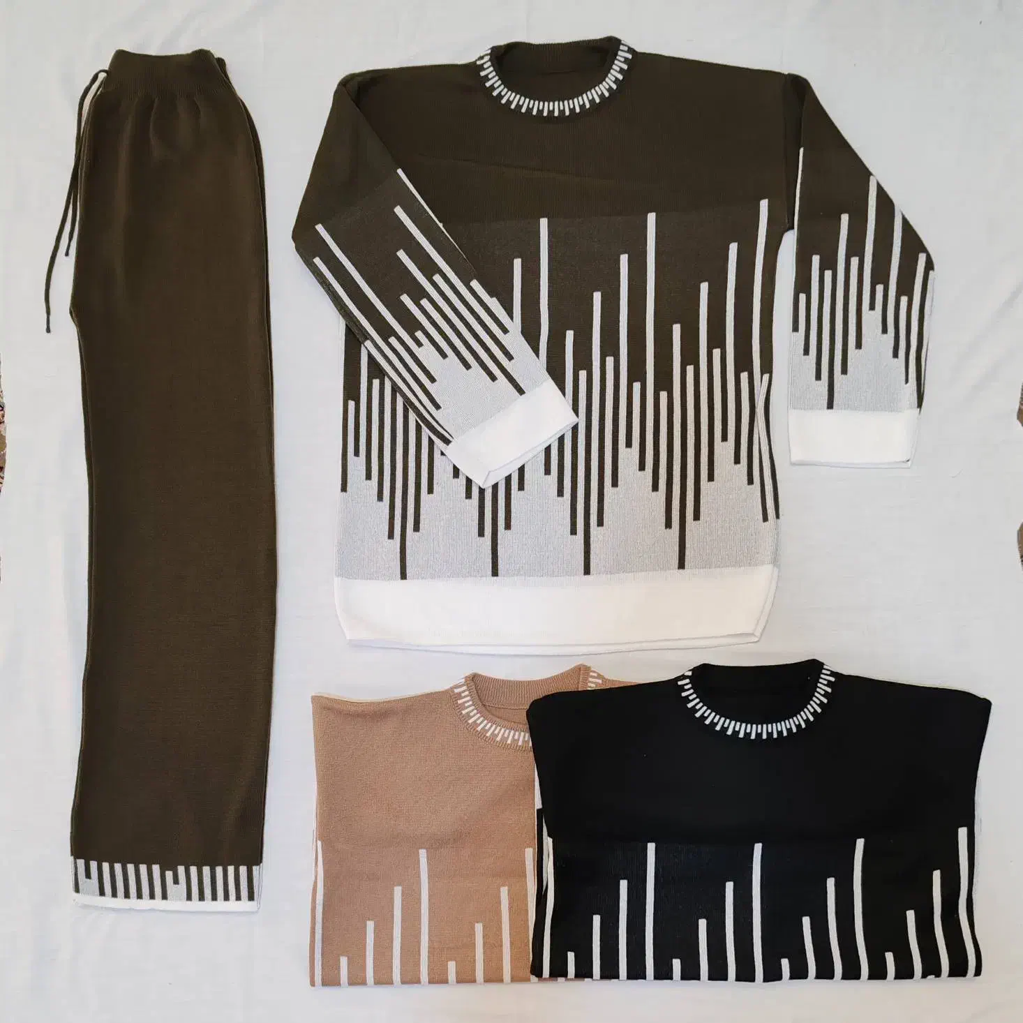 لباس زنانه روز مادر|لباس|کاشان, میدان کهنه|دیوار