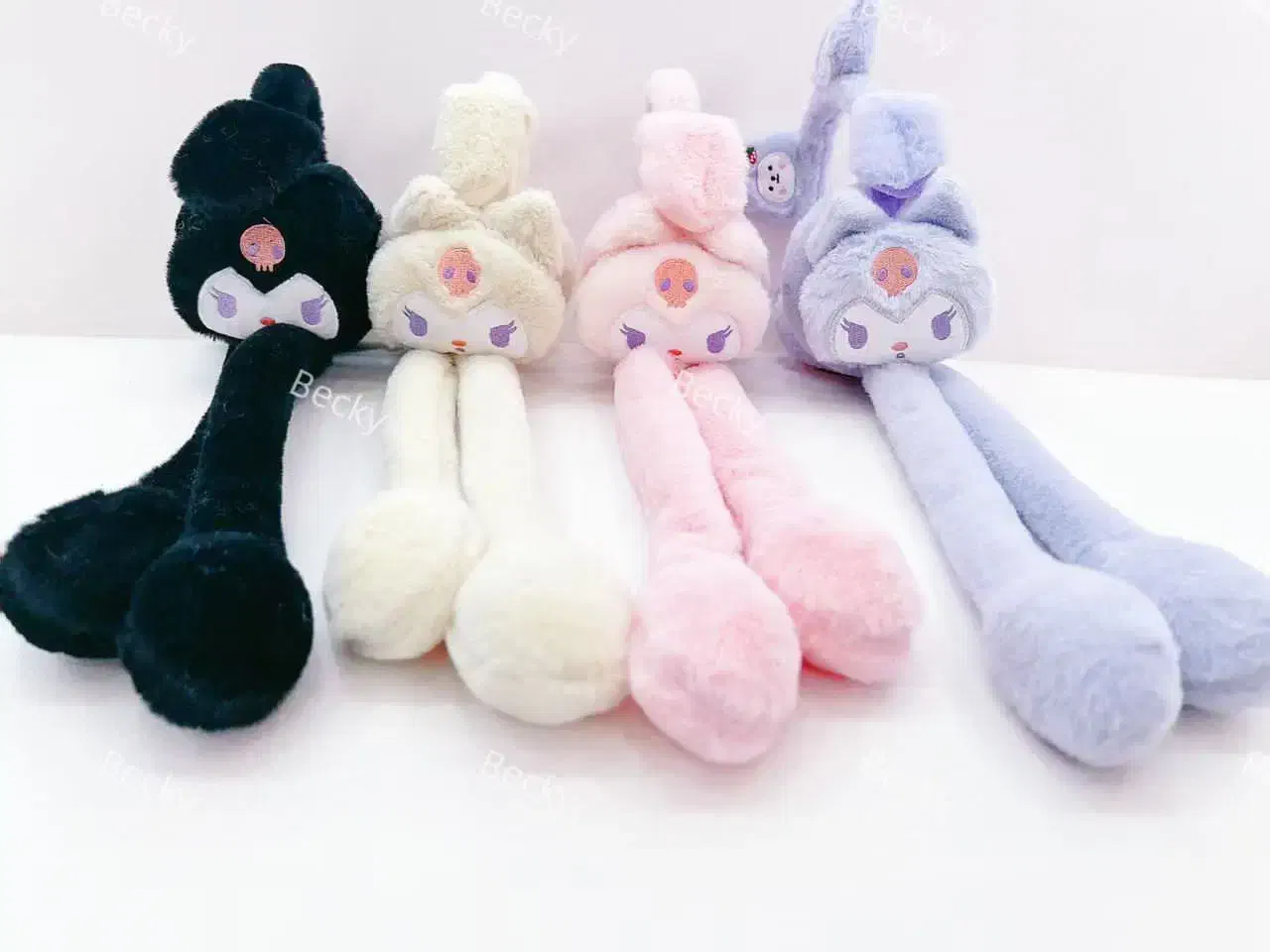 گوشگیر کرومی|لباس|رشت, کوی حسینی|دیوار