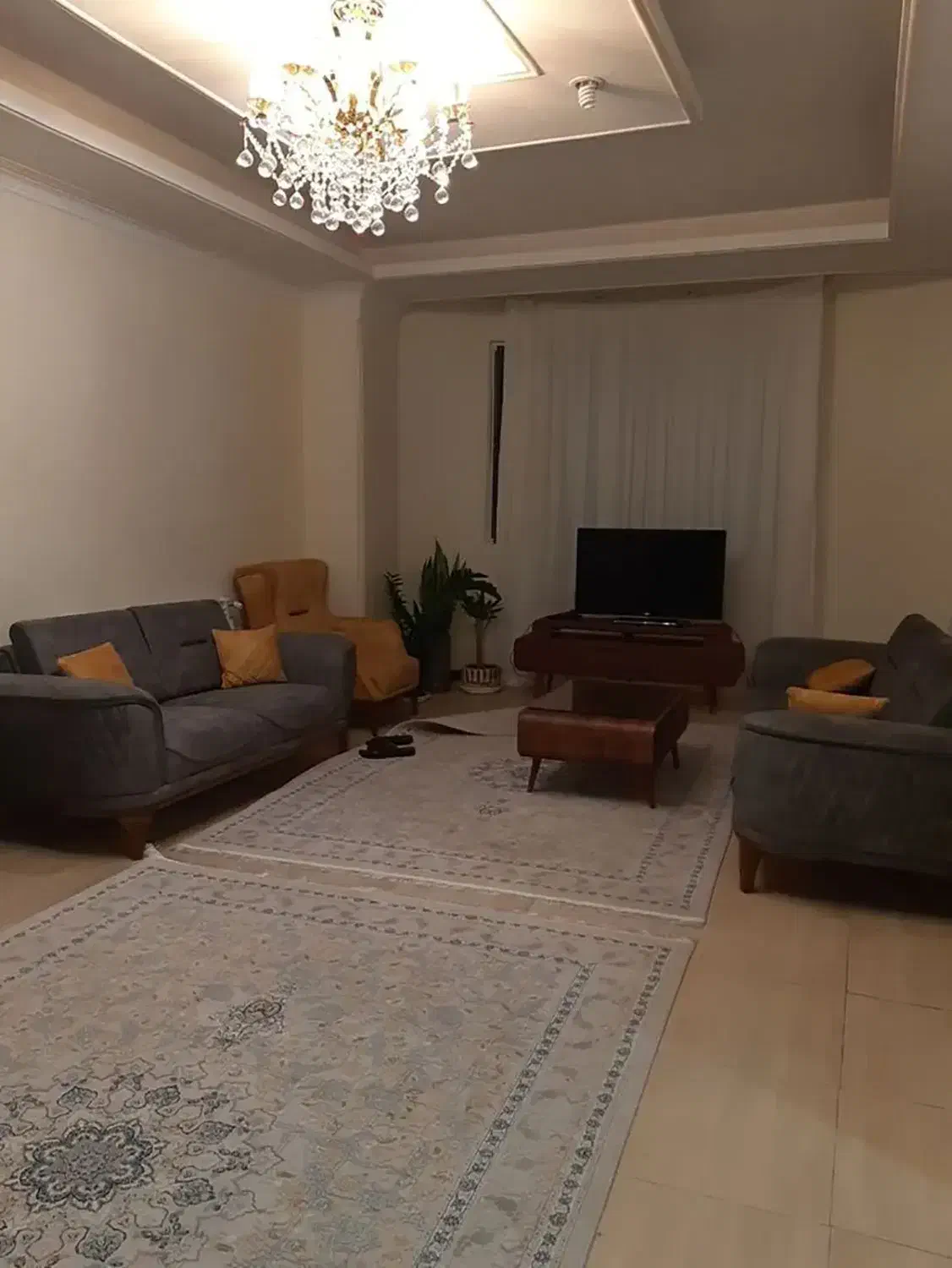 همخونه میشم خانه ندارم