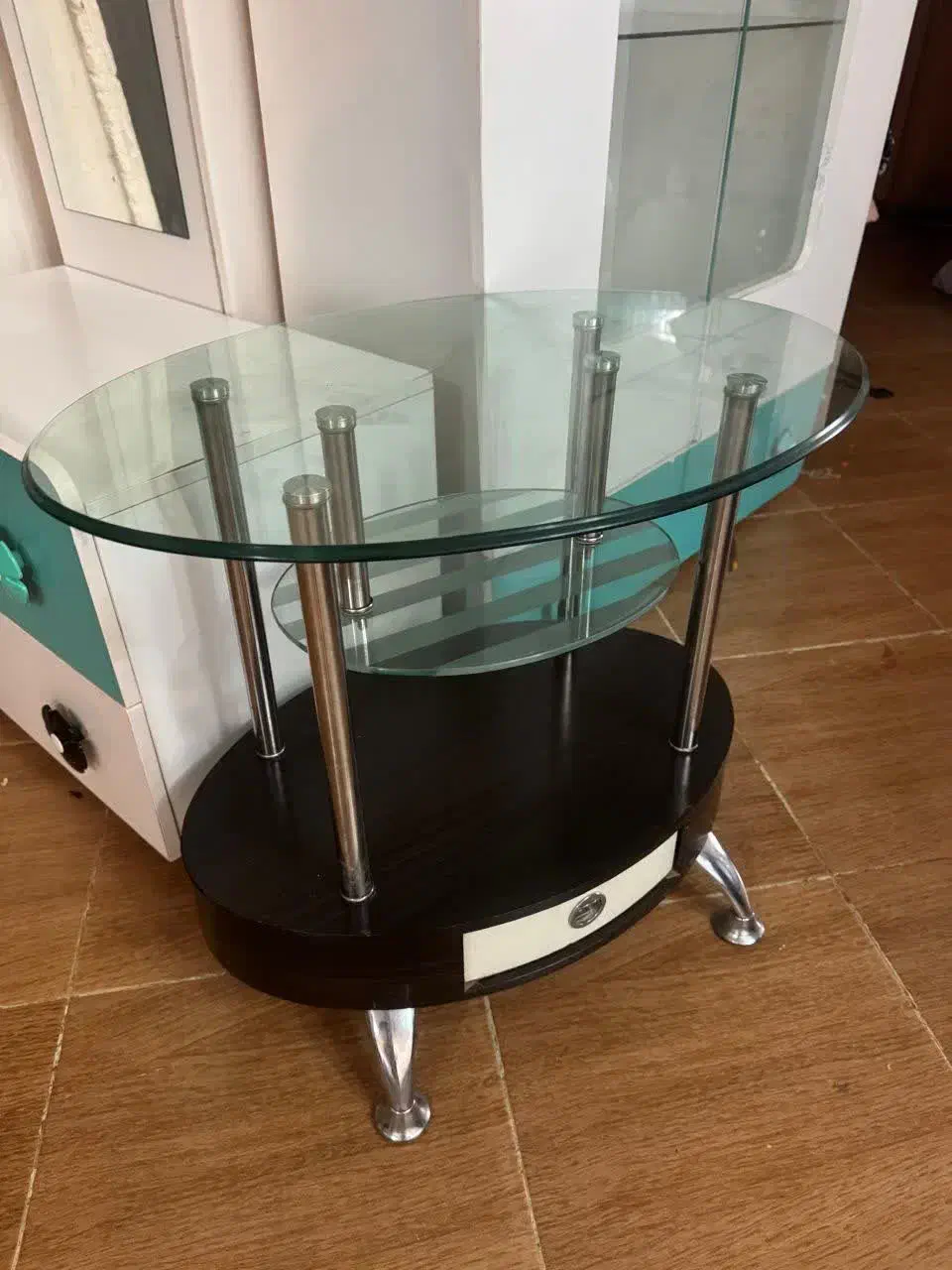 حراج میز تلفن وارداتی درحدنو مفت ۸۰۰ ت|میز تلفن|مشهد, رضاشهر|دیوار