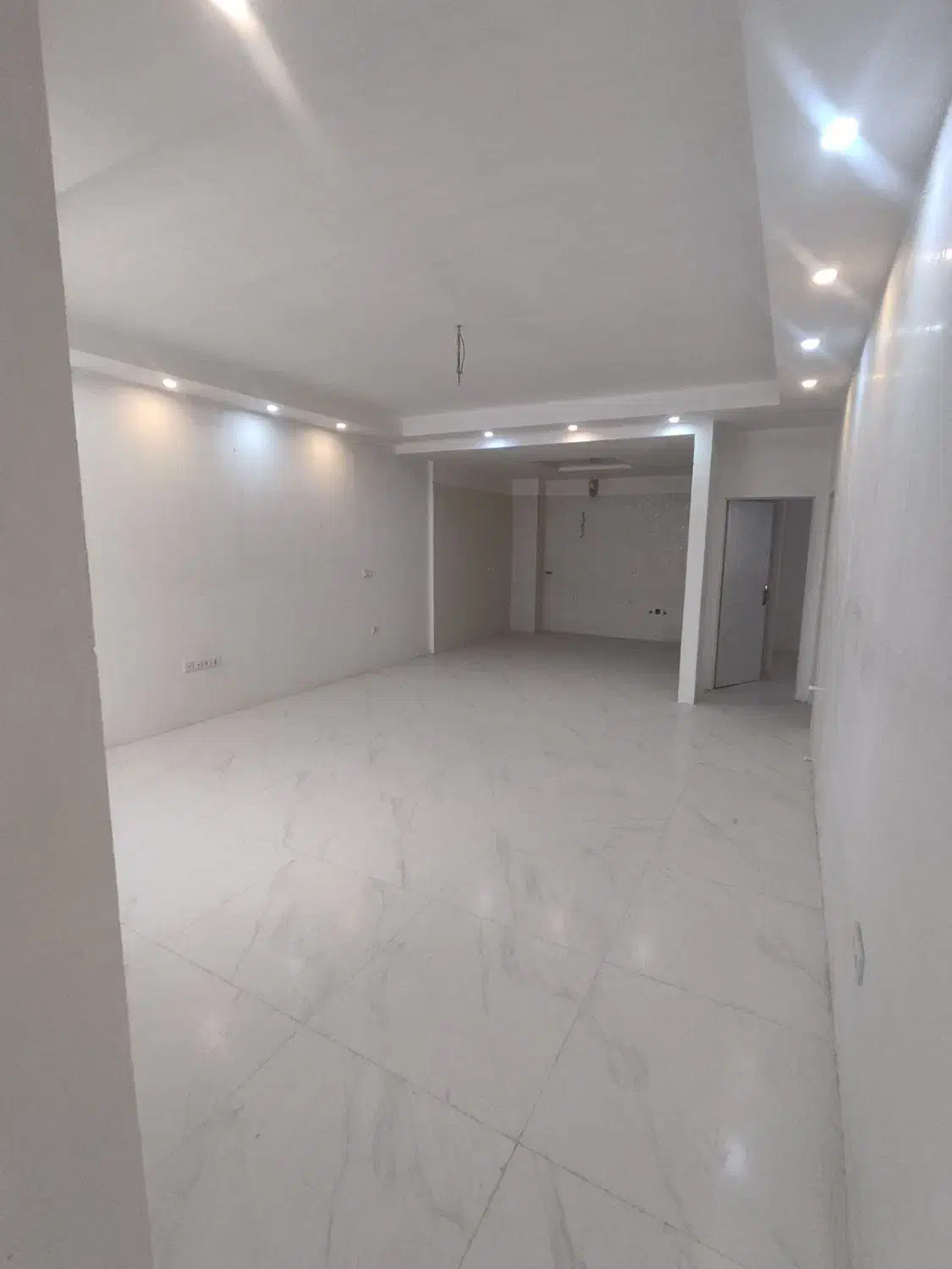 فروش واحد ۹۵ متری کلید نخورده در شهرک دانش|فروش آپارتمان|قدس, شهرک دانش|دیوار