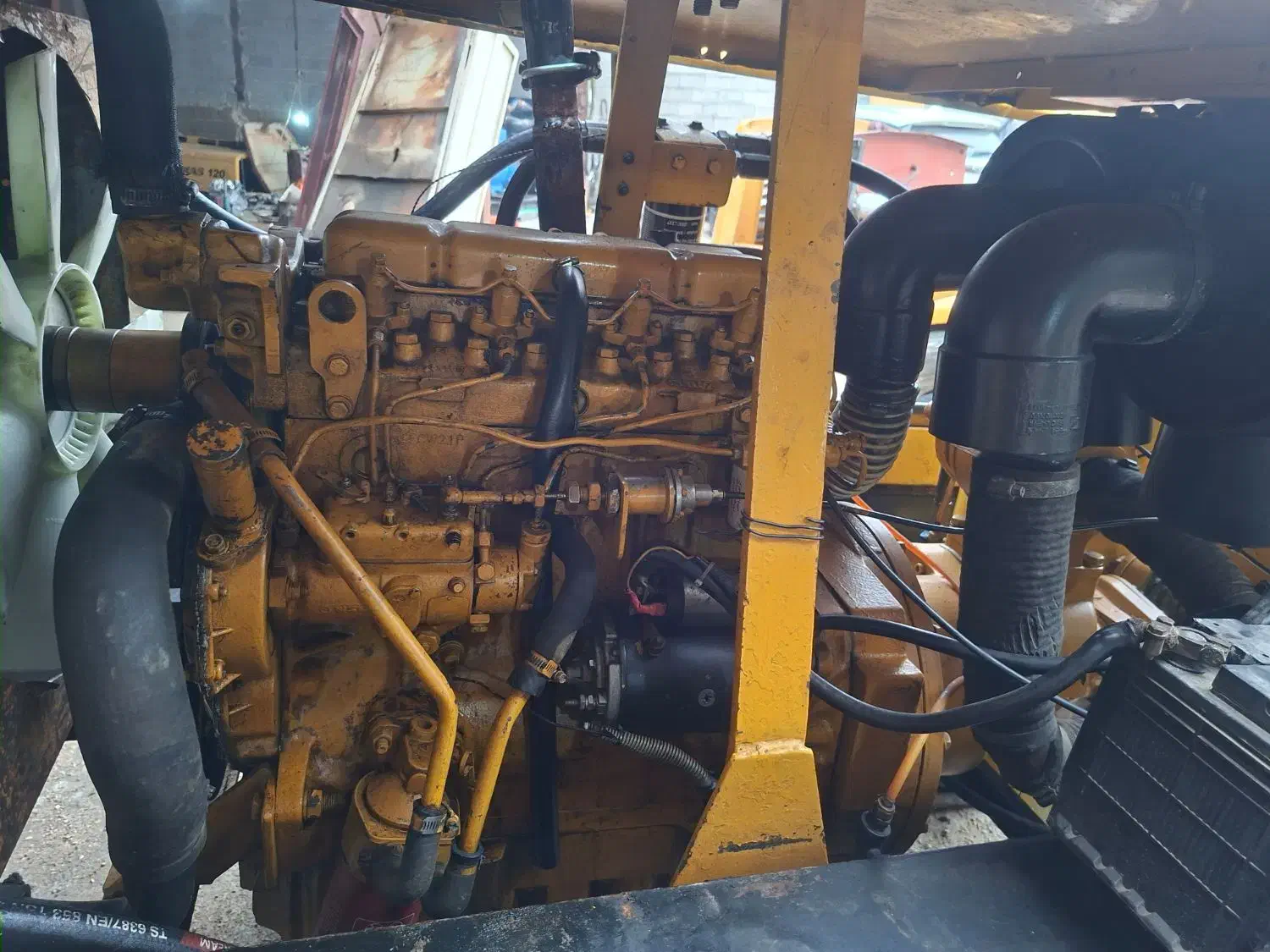 کمپرسور پی دویست پنجاه|ماشینآلات صنعتی|شیراز, عفیفآباد|دیوار