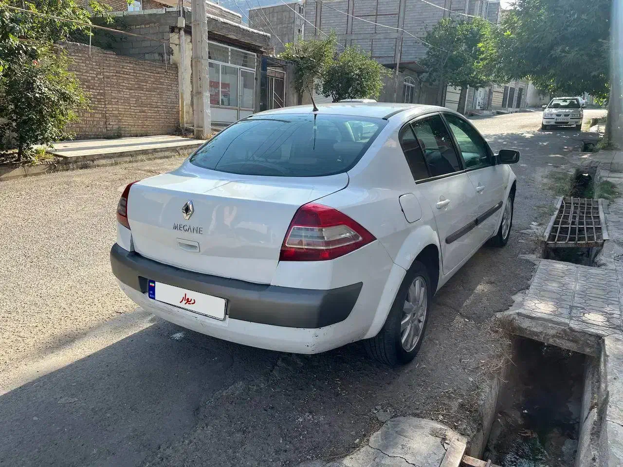 مگان ۲۰۰۰ اتوماتیک ۹۰|خودرو سواری و وانت|تبریز, |دیوار