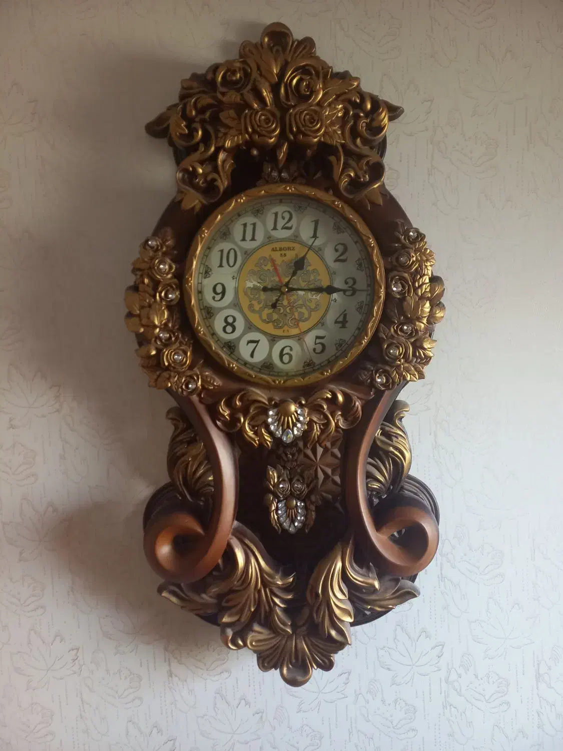 ساعت دیواری|ساعت دیواری و تزئینی|قم, پردیسان|دیوار