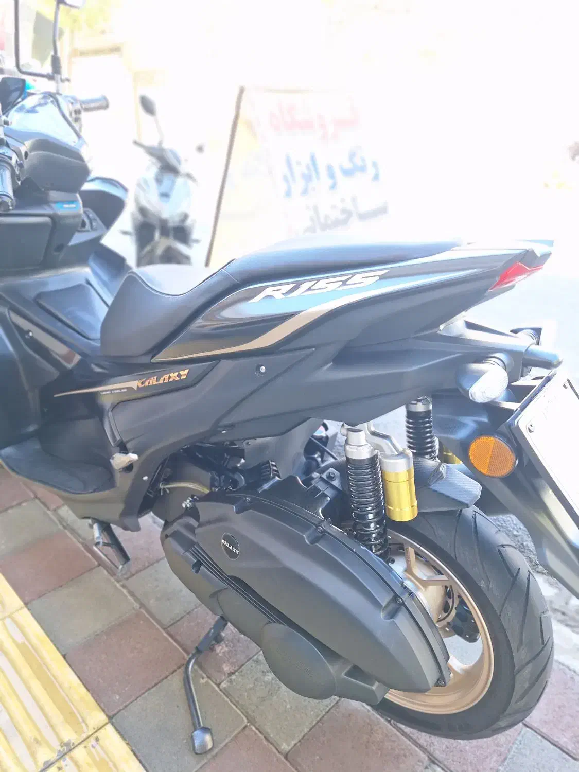 طرح آیروکس مدل۴۰۲ نیروموتور|موتورسیکلت|فردوسیه, |دیوار