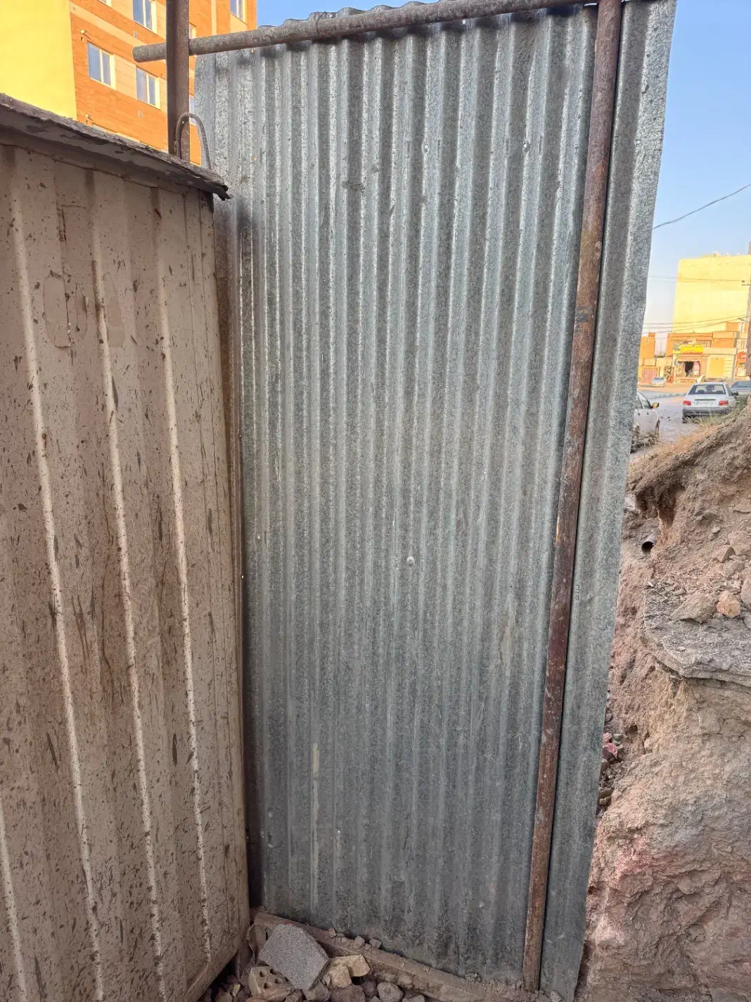 چند عدد ورق‌ شیروانی|مصالح و تجهیزات ساختمان|همدان, |دیوار