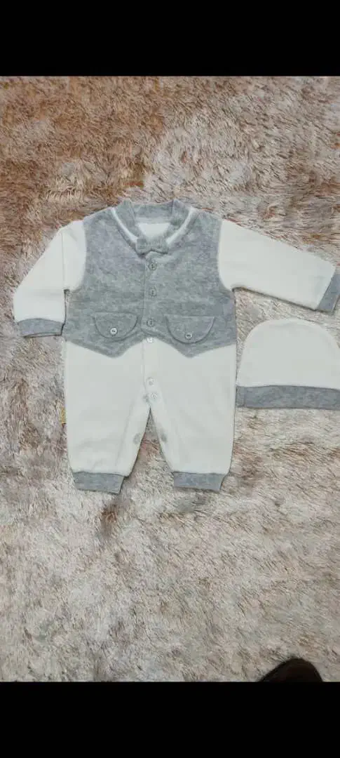 سرهمی مخمل پاپیونی|کفش و لباس بچه|قم, باغ شریفی|دیوار